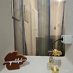 Doni's Charming Vintage Villa