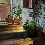 Villa Doni's Charming Vintage
