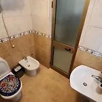 Doni's Charming Vintage *